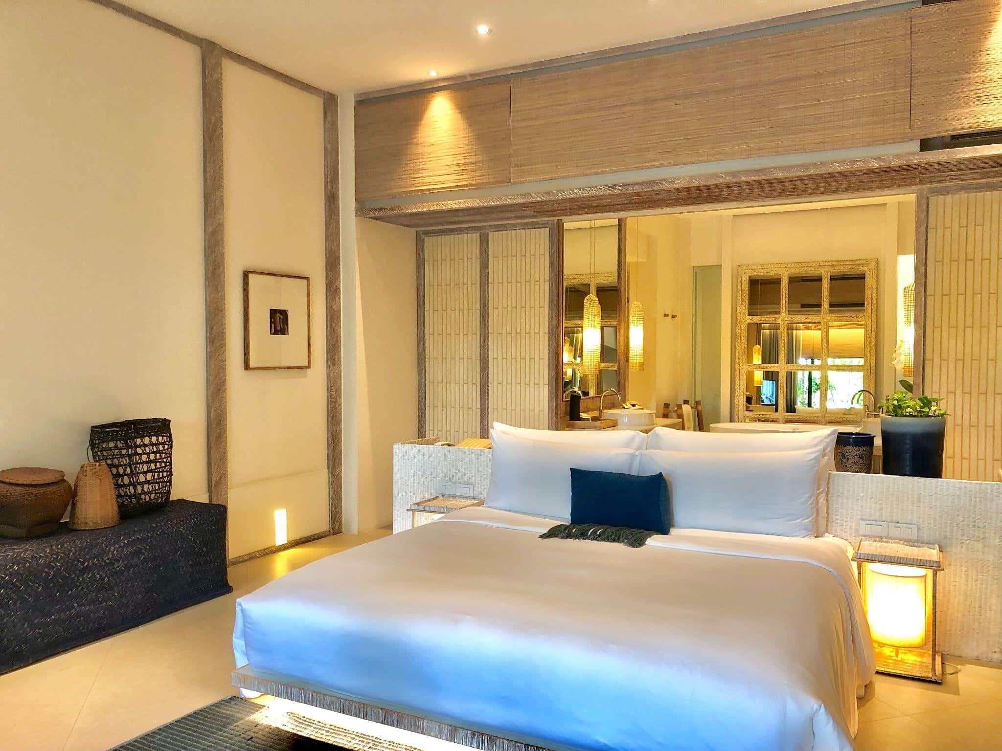 Hotel furniture - Artefino